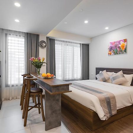 Narcissus Hotel & Apartment Hanoi Exteriör bild